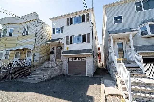 149 Hobart Ave #1 — Photo 18