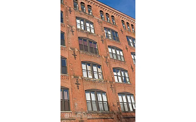 Rented by Douglas Elliman | media 6