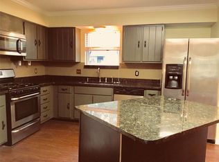 4149 McClay Rd, Saint Charles, MO 63304