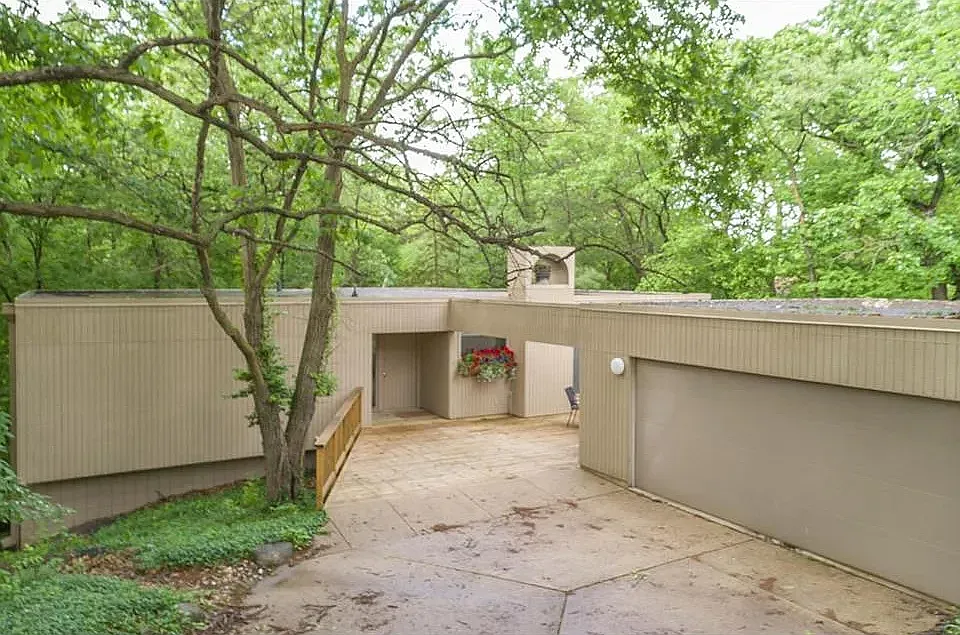 204 Westbend Cir