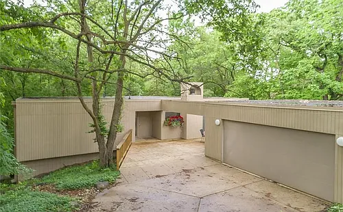204 Westbend Cir Photo 1