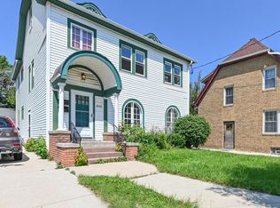 2530 Taylor Ave, Racine, WI 53403