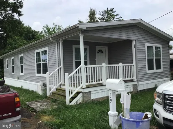 59 Harrison Dr, Fairless Hills, PA 19030