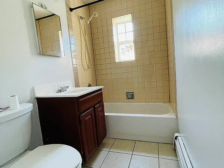 36 Howard Ave #2 — Photo 8