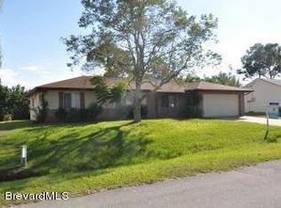 620 Banks St NW, Palm Bay, FL 32907