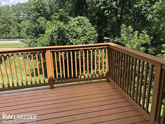 3rd image of 4929 Green Ct