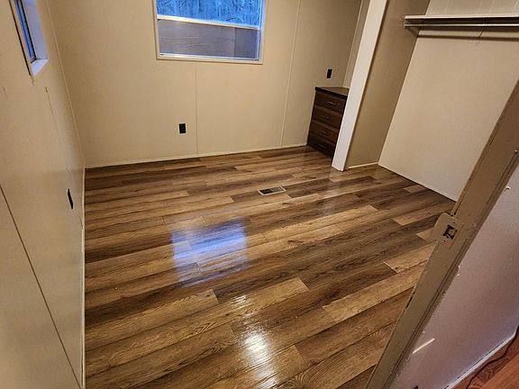 2nd image of 434 Tunnelton St #16A