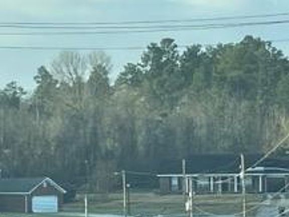 Exterior Neighborhood (street photo)