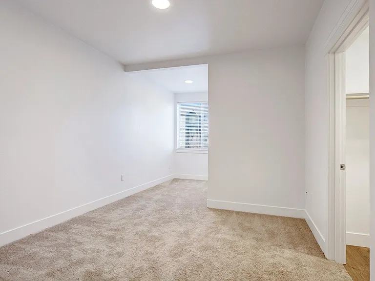 Toscana Apartment Homes — Photo 6