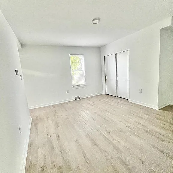 905 Jersey Ave #1 — Photo 12