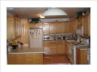 2nd image of 1720 208th Ave