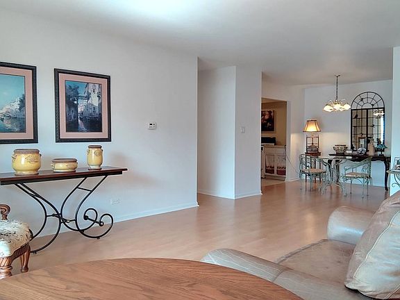 4th image of 1150 E Randville Dr Unit 3D