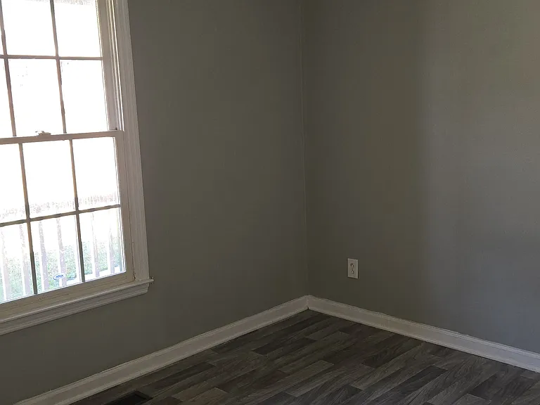 515 Killeen Rd — Photo 9