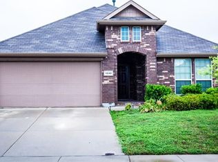 1240 Woodbine Cliff Dr, Fort Worth, TX 76179