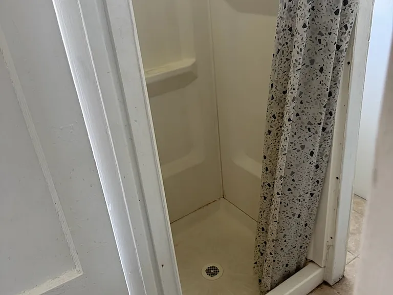 3223 Main St #1 — Photo 4