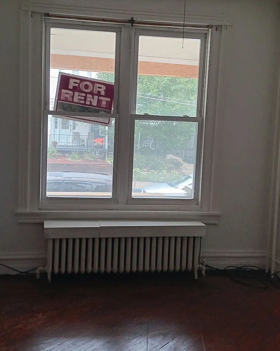 2 bed, 2122 sqft, $1,200 — Photo 2