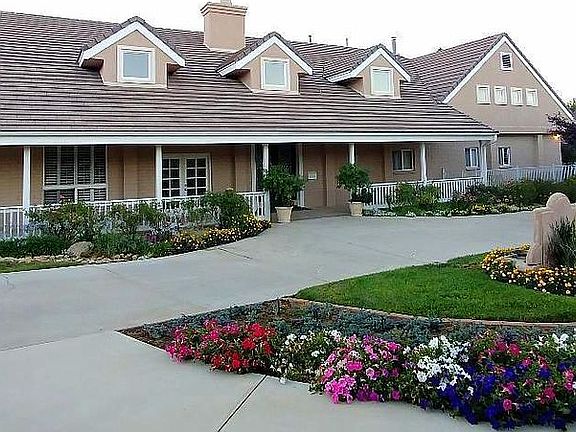 2nd image of 11324 Casa Blanca Ave