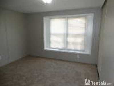 5th image of 21108 E 4th St S