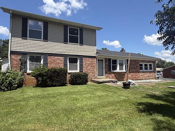 2nd image of 721 Wayland Dr