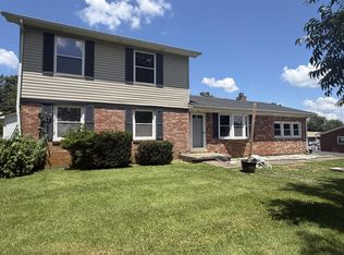 721 Wayland Dr, Winchester, KY 40391