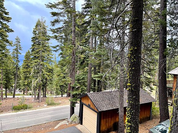 4th image of 9028 Glen Dr