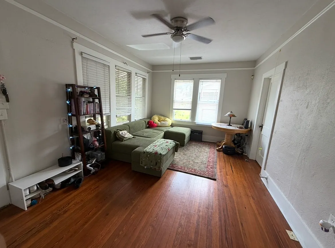 404 E Mohawk Ave — Photo 1