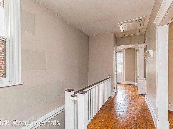 3rd image of 2212 E Broad St Unit 2B