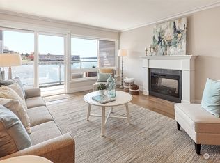 515 Lake St S APT 209, Kirkland, WA