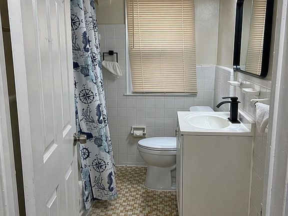5th image of 13679 Bringard Dr