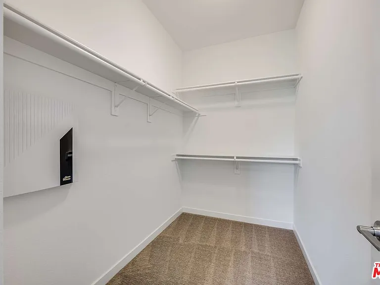 4320 Eagle Rock Blvd #1 — Photo 10