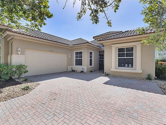 2nd image of 12152 NW 75th Place