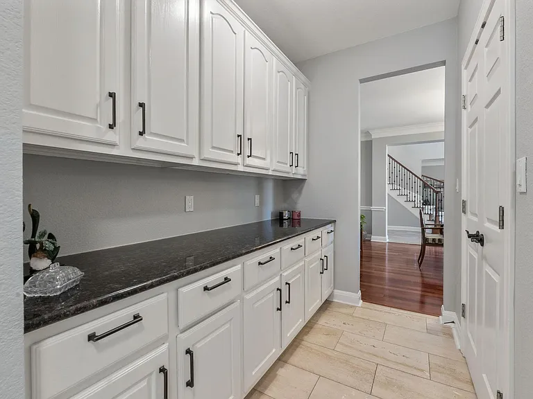 2147 Hilton Head Dr — Photo 7