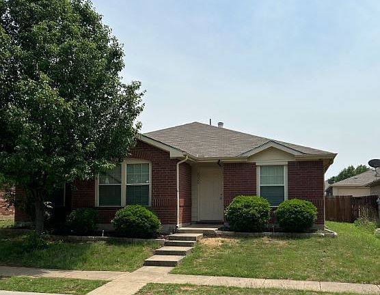 8920 Cross Oaks Ranch Blvd.