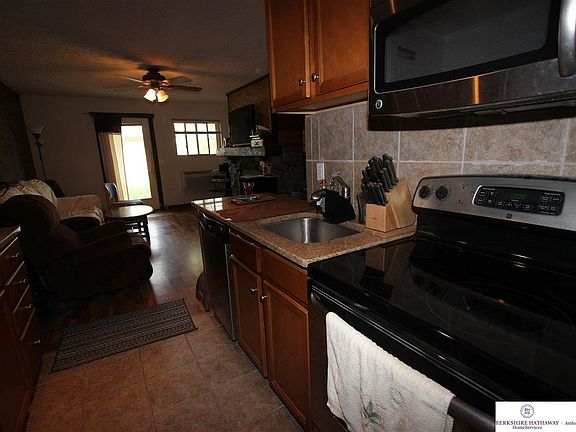 4th image of 8941 Miami St APT 12