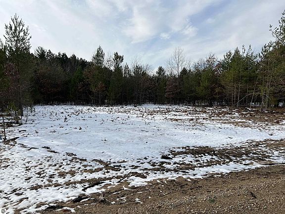 4th image of 7958 Springwater Dr NW
