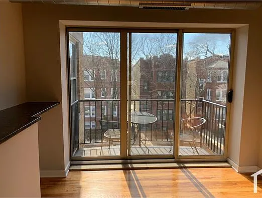 7508 N Damen Ave #1 — Photo 4