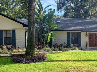 101 Laurel Tree Way, Brandon, FL 33511