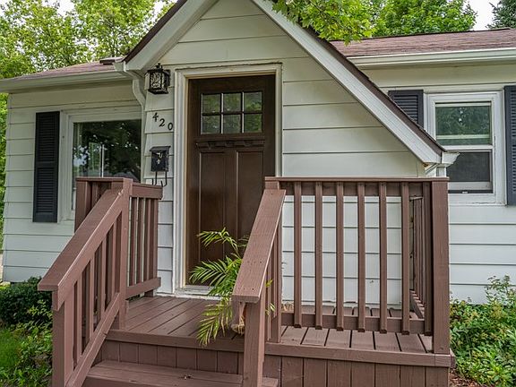 2nd image of 420 N 9th Ave