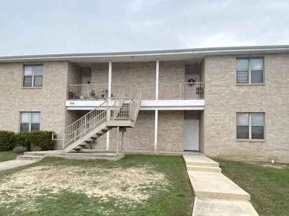 506 Dukeway APT 4, Universal City, TX 78148