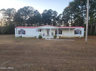 1114 Furman Nixville Pkwy, Estill, SC 29918