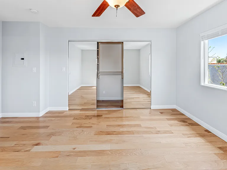 310 Olive Ave #6 — Photo 10