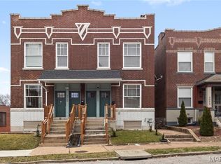 3002 California Ave, Saint Louis, MO 63118