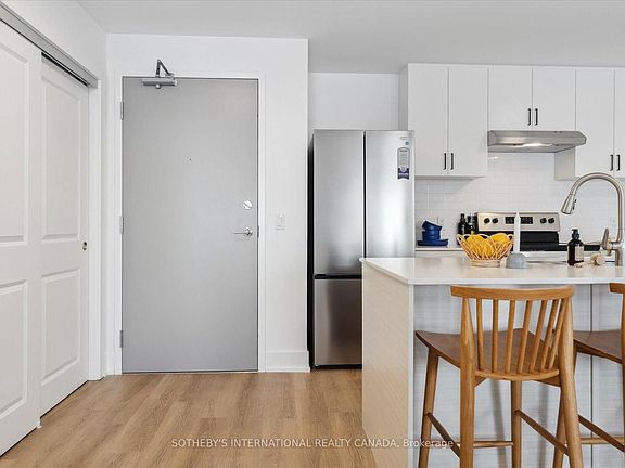 4th image of 19B West St N #201