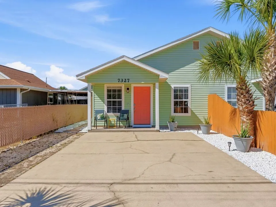 7327 Sunset Ave #7327