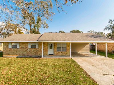 13396 Burnt Pecan St, Gonzales, LA, 70737