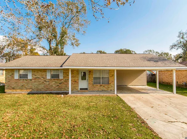 13396 Burnt Pecan St, Gonzales, LA 70737