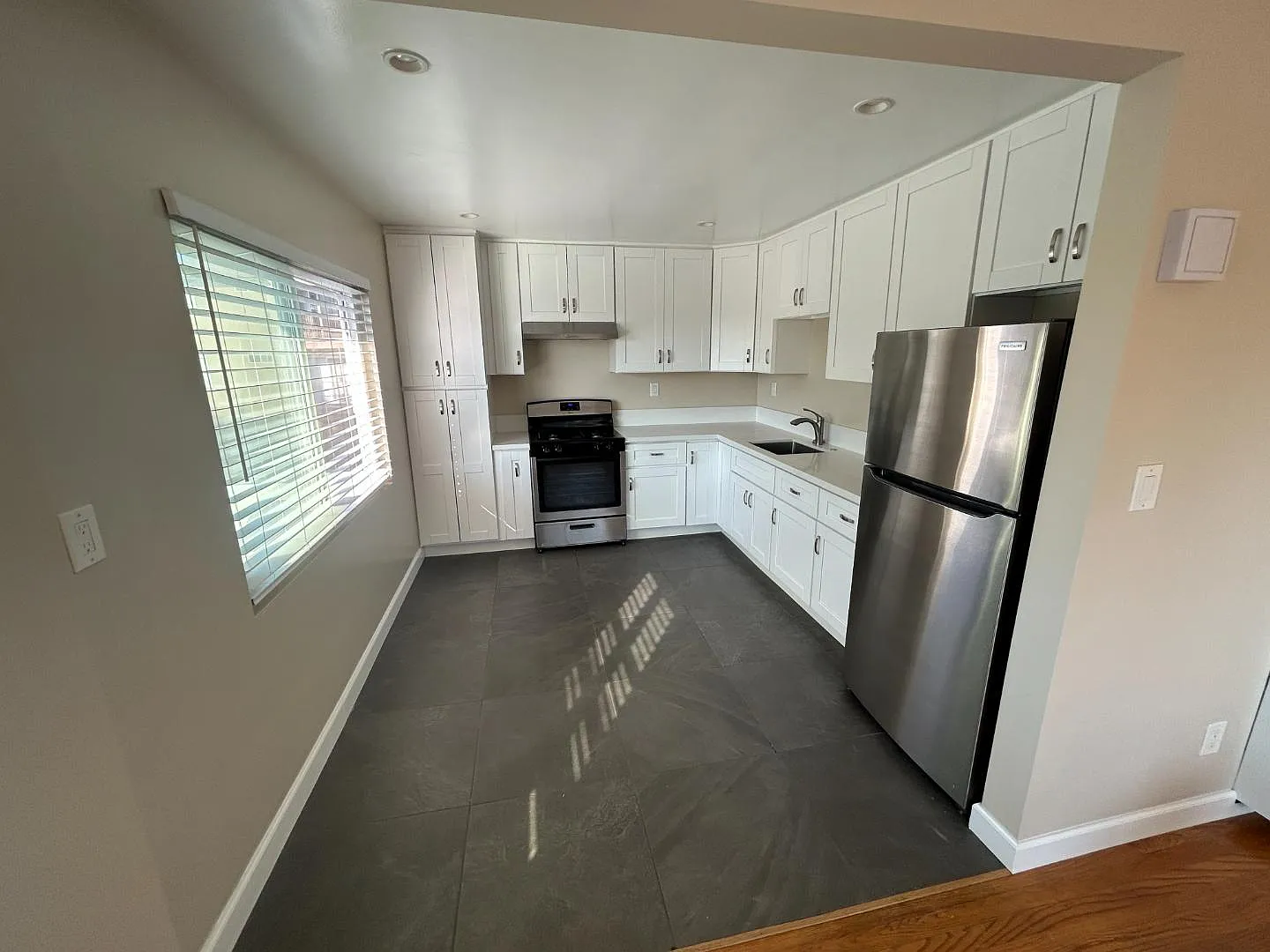 4721 Choctaw Drive - Unit B — Photo 4