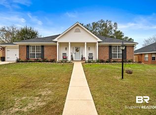 9521 Oak Forrest Dr, Mobile, AL 36695