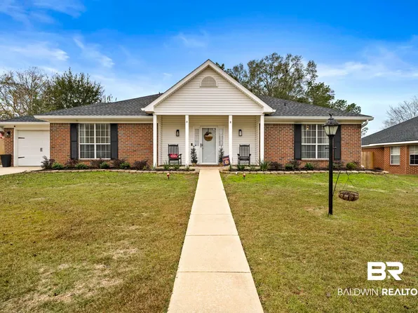 9521 Oak Forrest Dr, Mobile, AL 36695