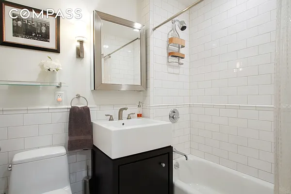 Sold by Compass | media 9